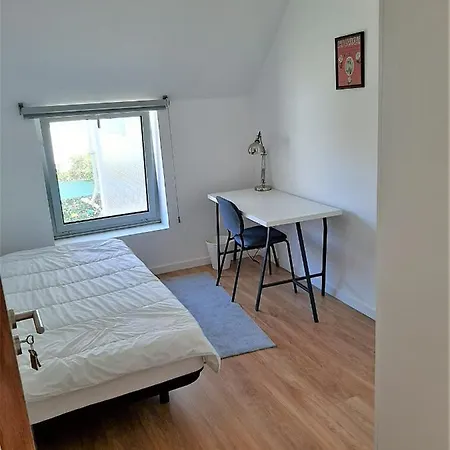 בית הארחה Casa Camelias Garden *